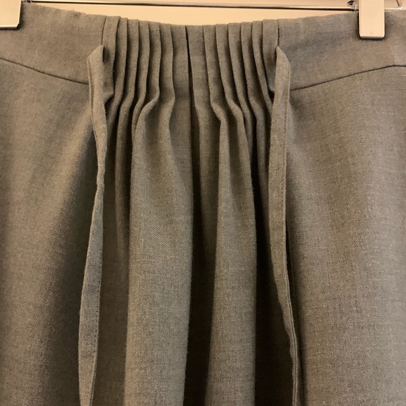 Gap Grey Pleated Skirt w/Tie, 6 - Picture 2 of 7